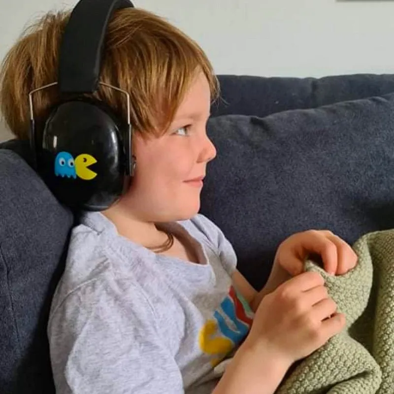 Arcade muffs