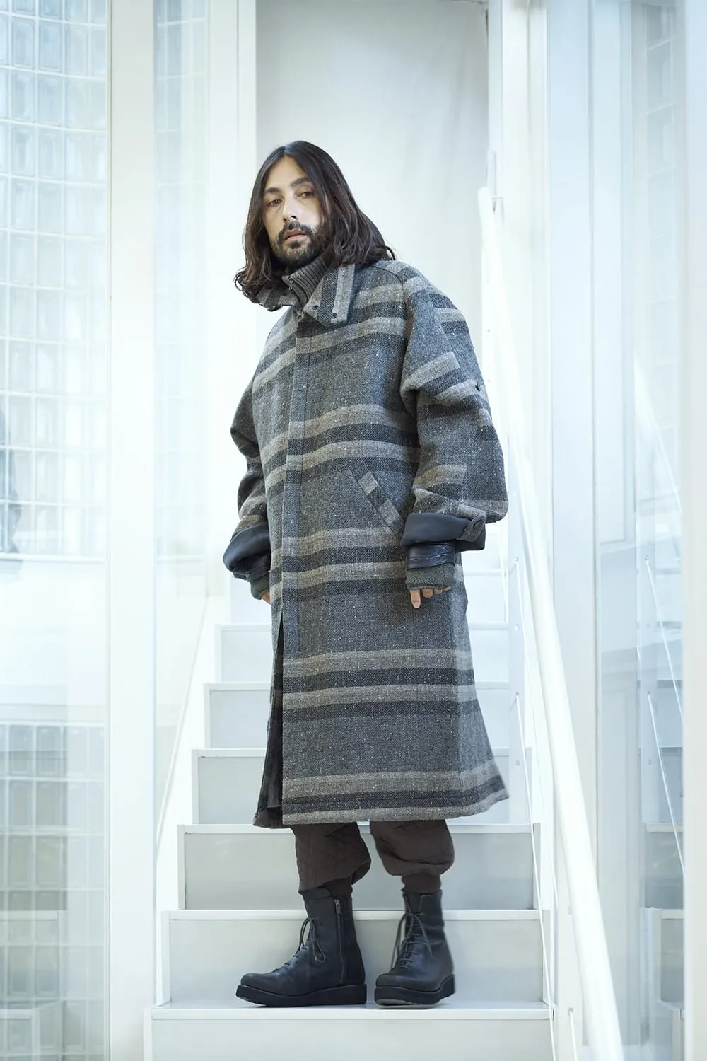 Hight neck coat striped wool