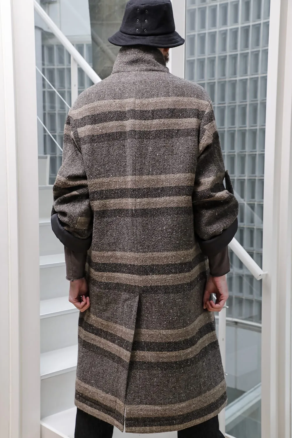 Hight neck coat striped wool