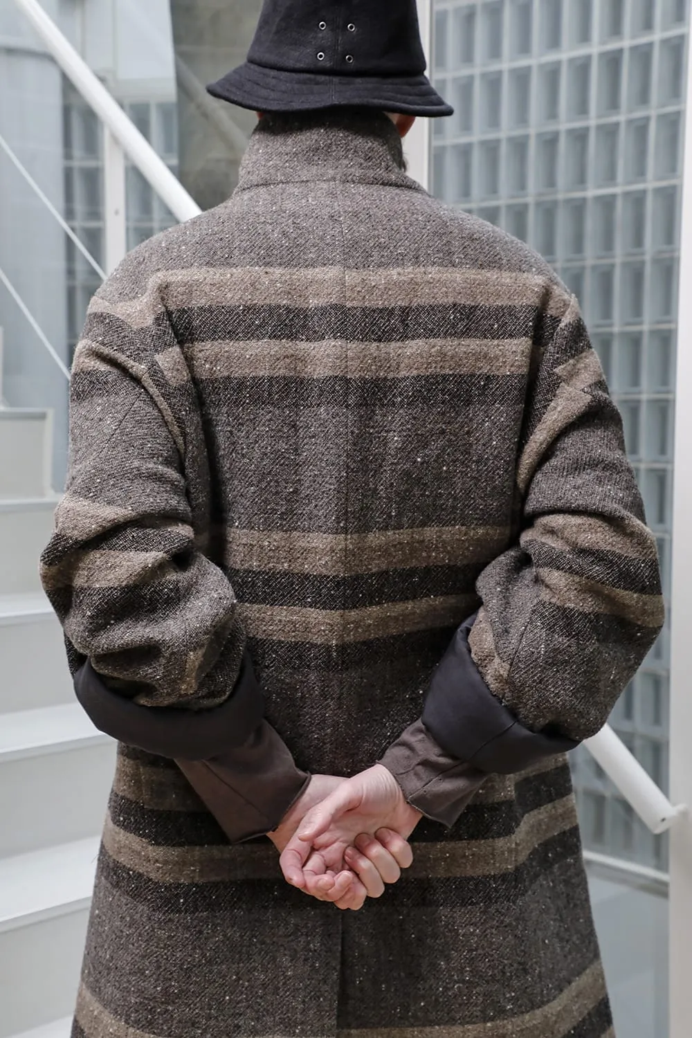 Hight neck coat striped wool