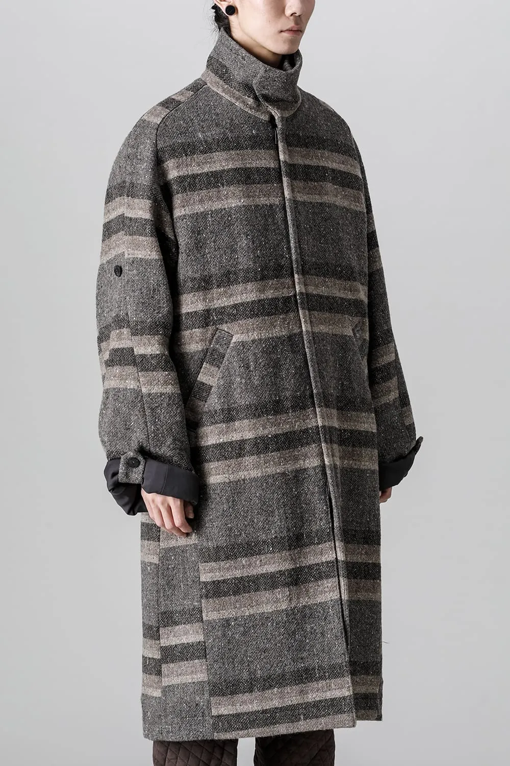 Hight neck coat striped wool