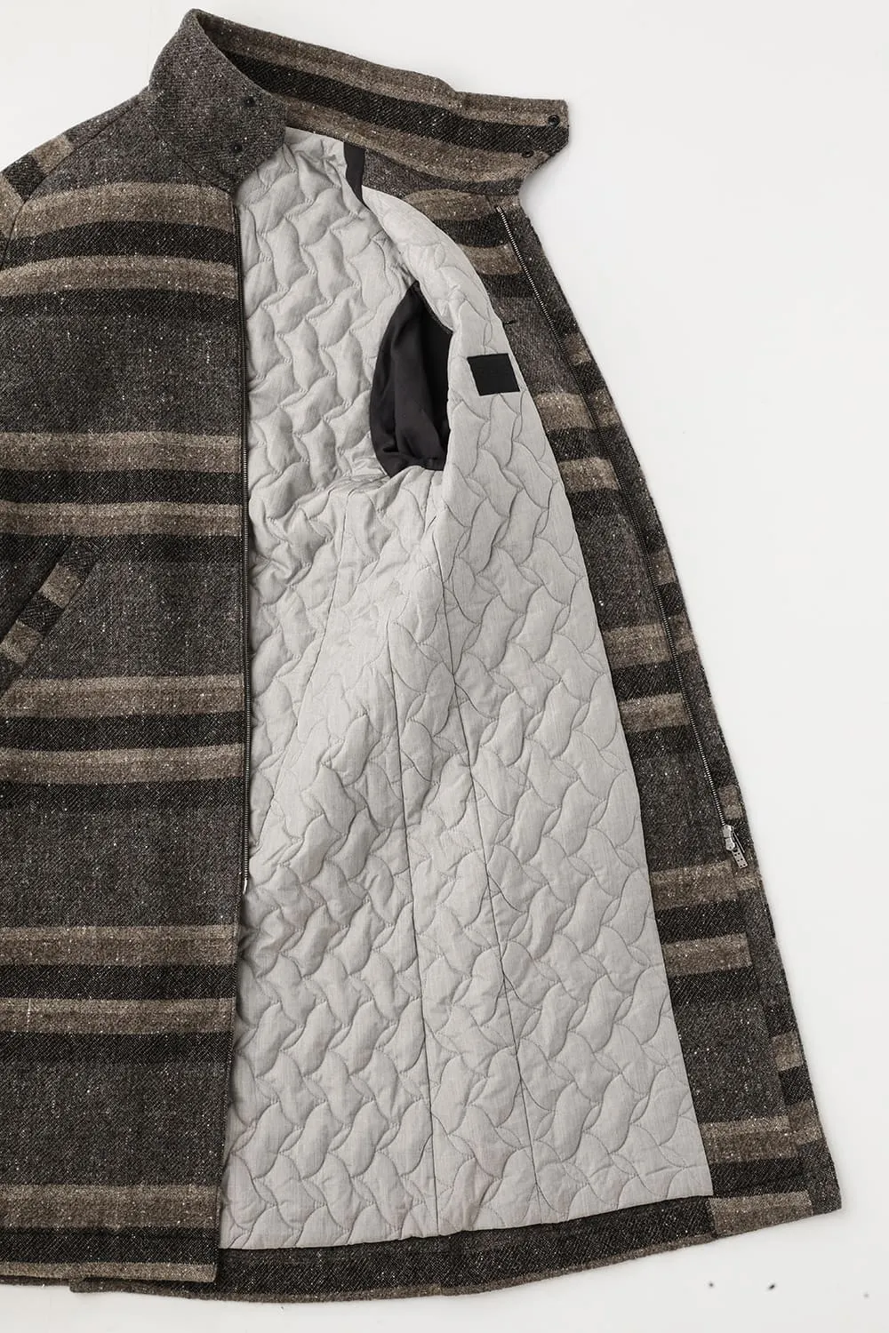 Hight neck coat striped wool