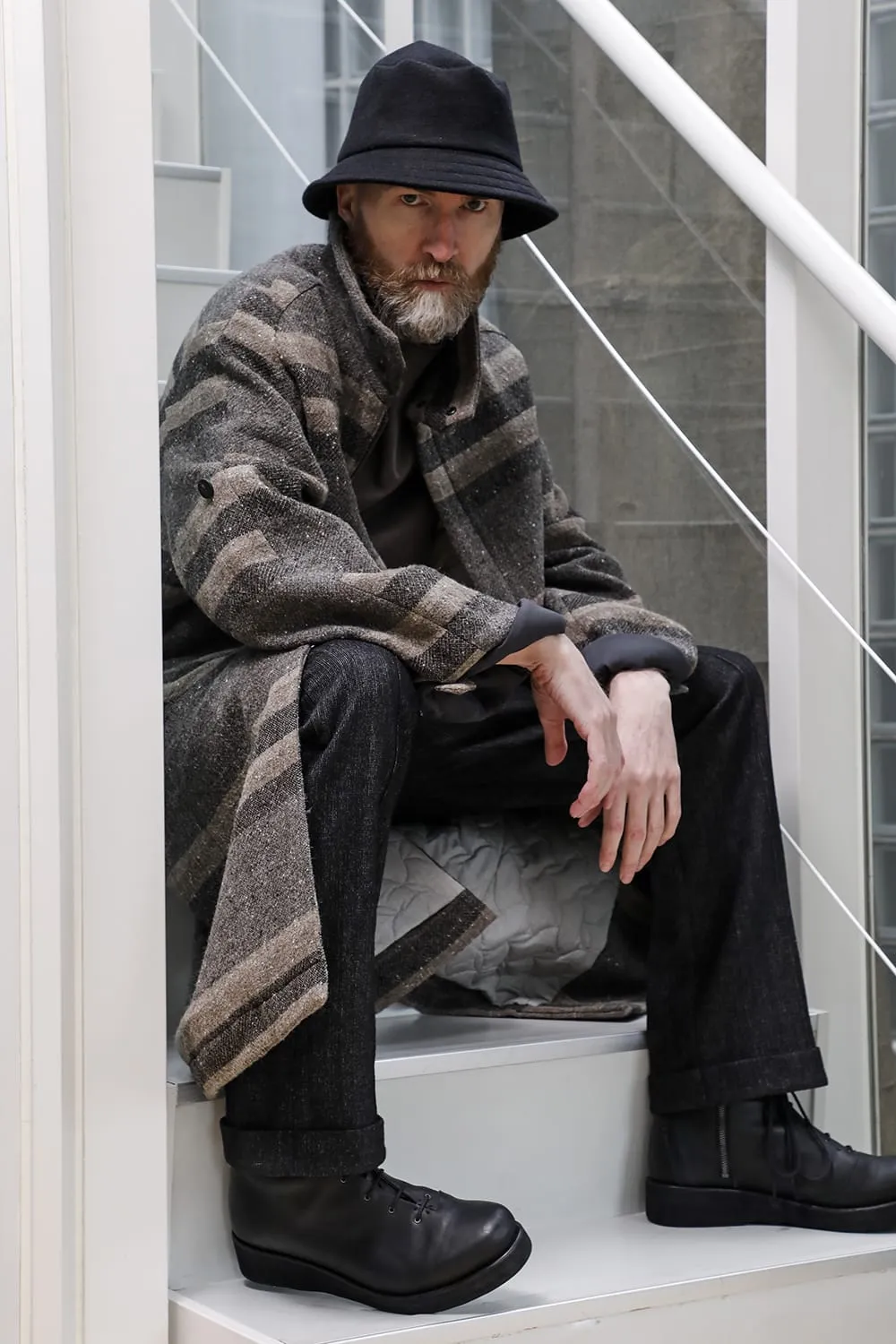 Hight neck coat striped wool