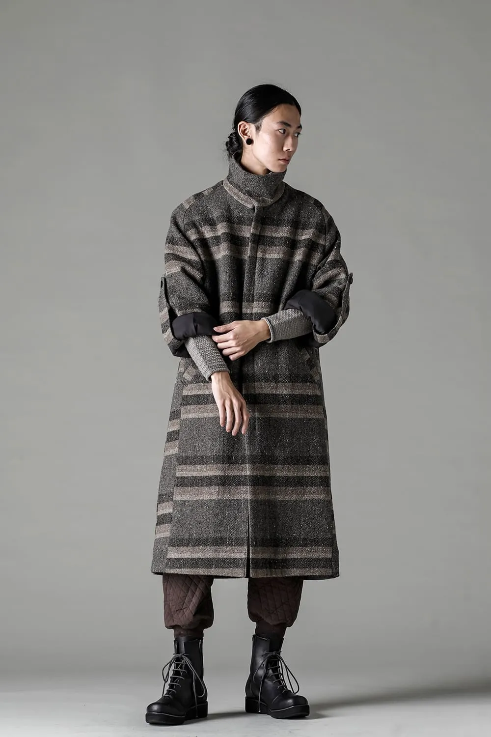 Hight neck coat striped wool
