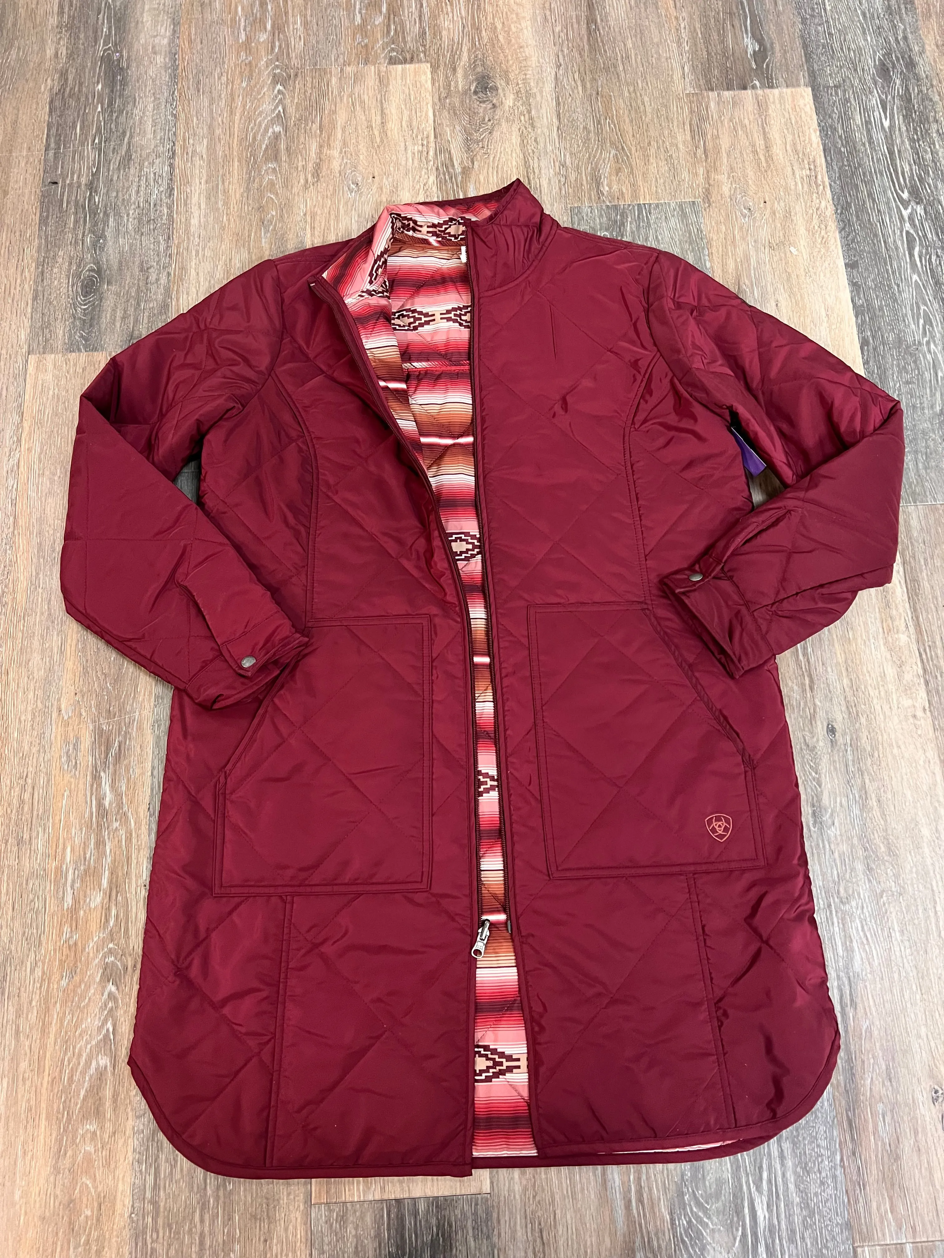 Jacket Puffer & Quilted By Ariat In Red, Size: L
