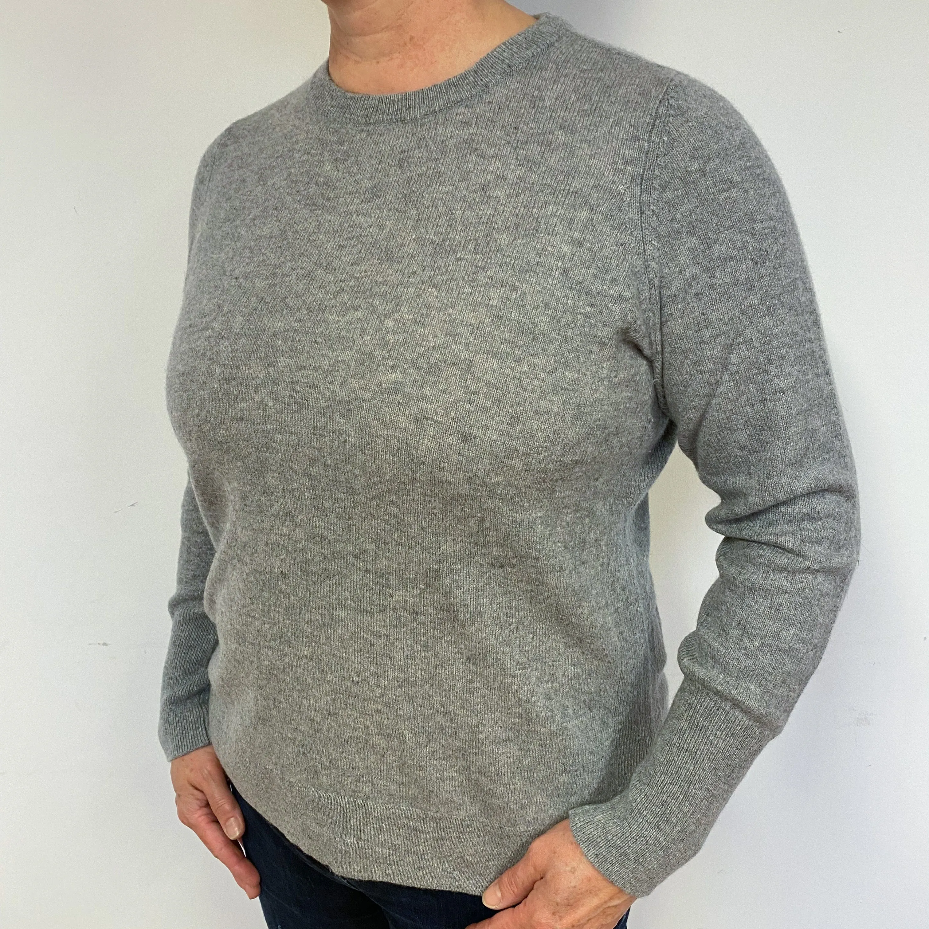 Smoke Grey Cashmere Crew Neck Jumper Large.